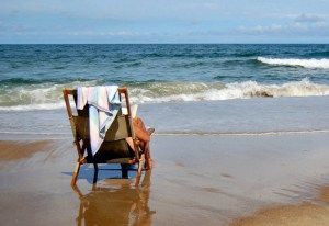 We shall read on the beaches, we shall read in the fields and in the streets, we shall read in the hills... - Photo: sxc.hu